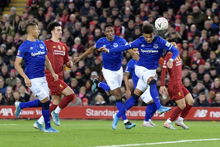 [NBA]克林根挡拆造良机 乐福干拔三分命中