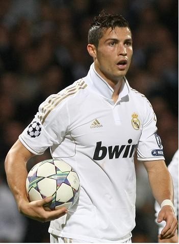 电魂网络：梦三国2 女神玩家招男友