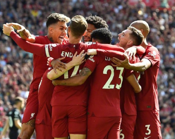 性感丨意甲场边有道风景线