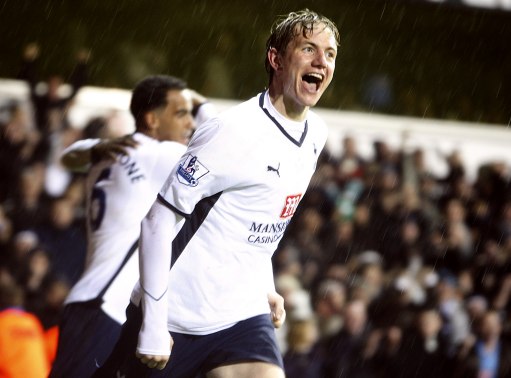 邵佳一 国足选材不排斥老队员 防守第一