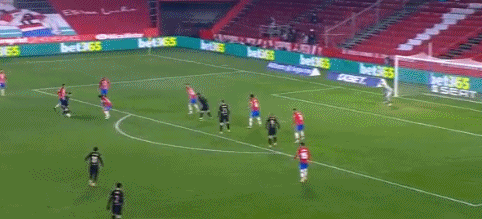 湖人这双核是真不稳！艾顿又软又没态度，东契奇一打铁心态就崩！