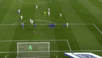 坚定防守见成效 方兴渡大胜拿赛点